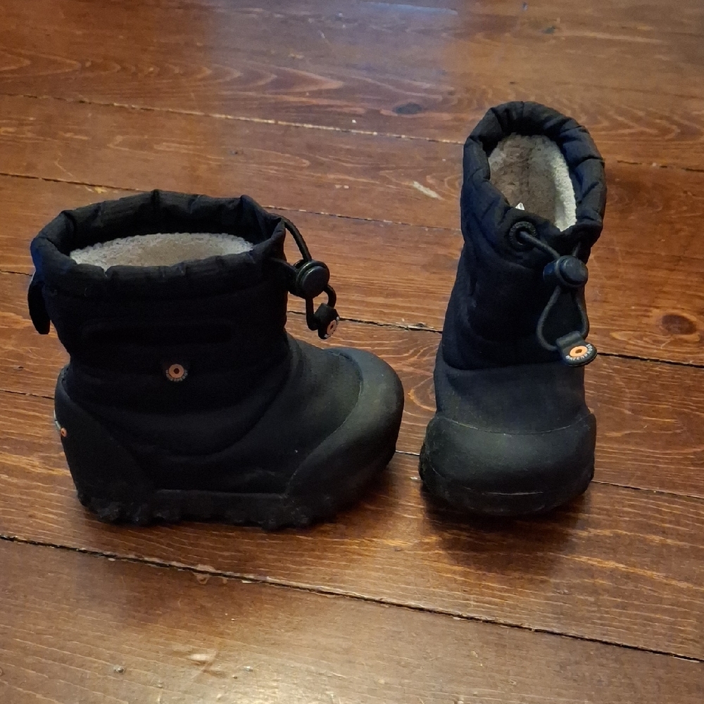 Black Waterproof Ankle Boots with Plush Lining